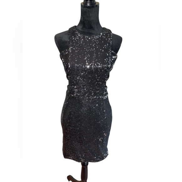 Lucy Paris Black Sequin Cut-Out Cocktail Party Dress Size M Sparkly Bodycon - Picture 2 of 10
